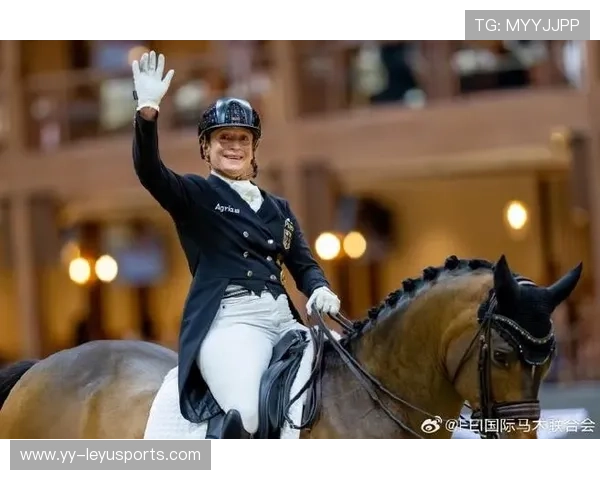 伊朗马术队在2024年巴黎奥运会上获得团体障碍赛银牌，时隔三年再获奖牌。