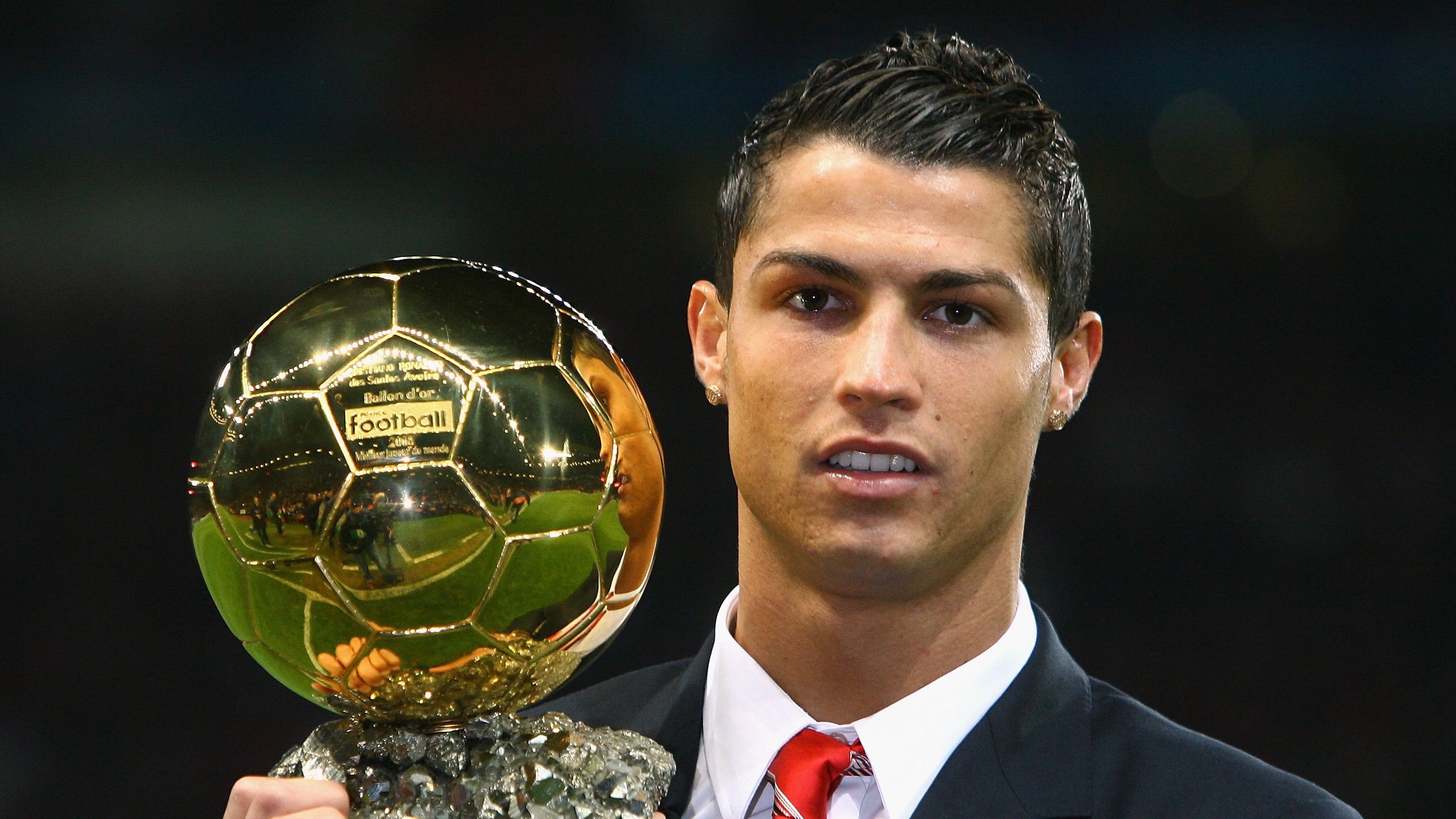 乐鱼（中国）体育官方网站-体育新闻中心深化体育赛事多语言转播技术，体育赛事转播涉及哪些知识产权